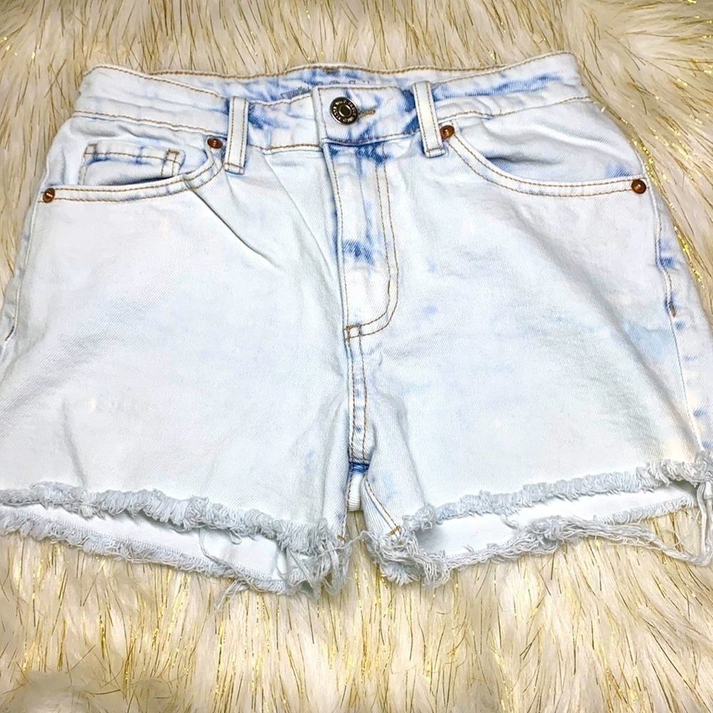 Wild Fable - White Stonewashed Mom Short Size 0